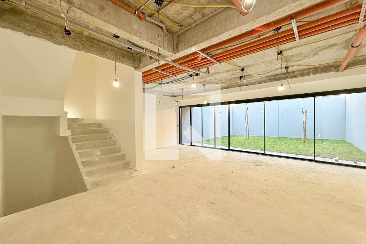 Casa, 4 quartos, 530 m² - Foto 1
