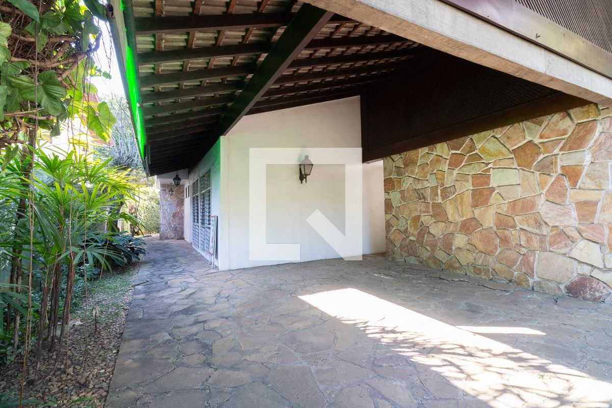 Casa, 3 quartos, 269 m² - Foto 45
