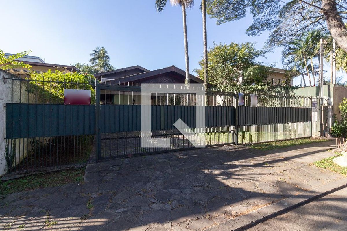 Casa, 3 quartos, 269 m² - Foto 48