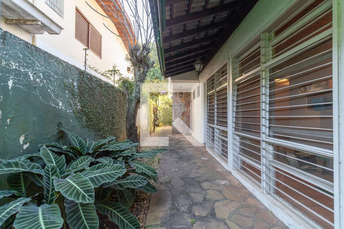 Casa, 3 quartos, 269 m² - Foto 39