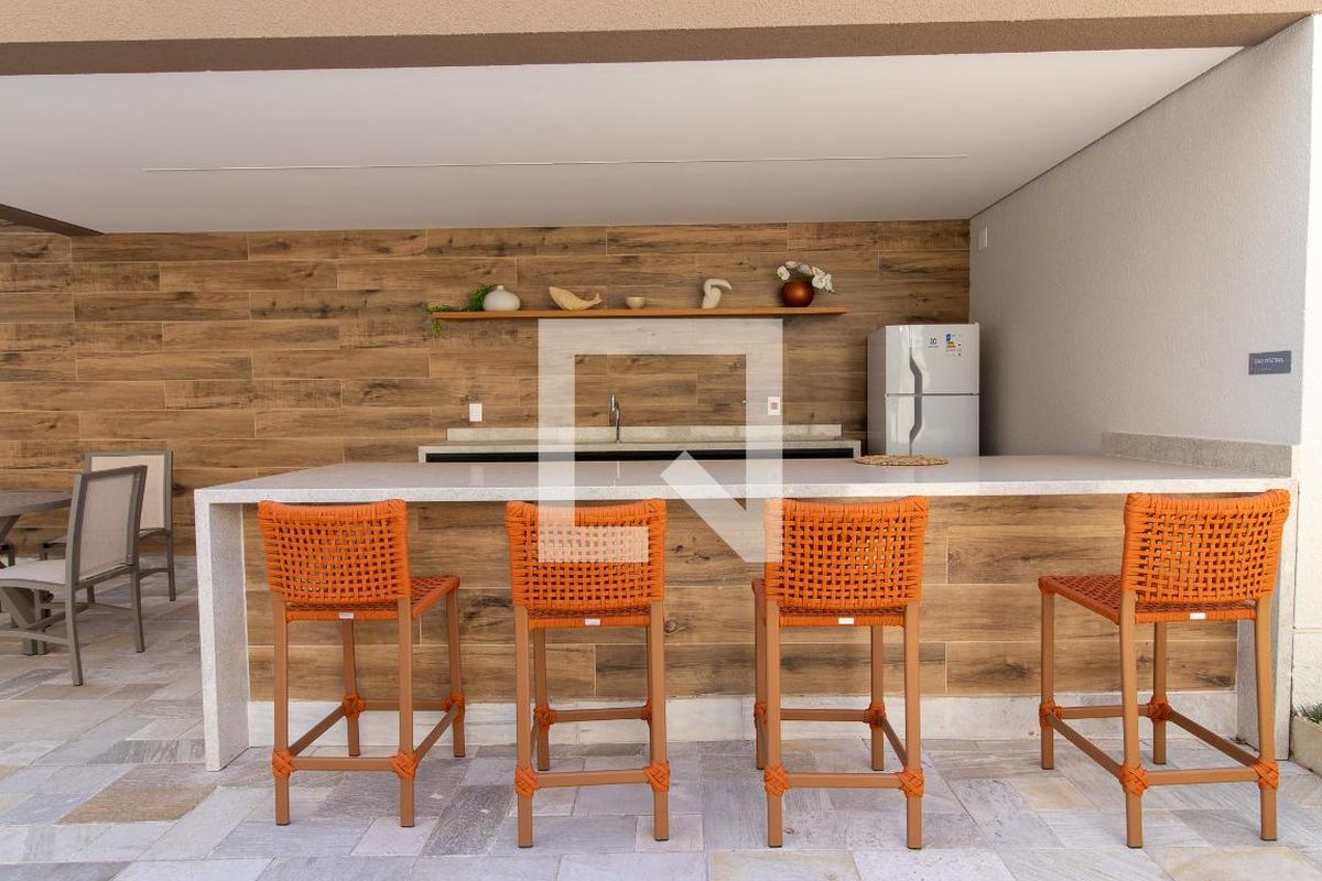 Apartamento à Venda - Centro, 1 Quarto,  43 m2 em , Campinas - sp | SoloBR