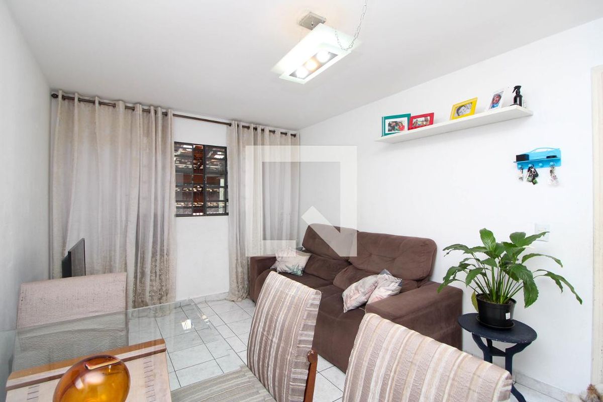 Casa, 2 quartos, 76 m² - Foto 2