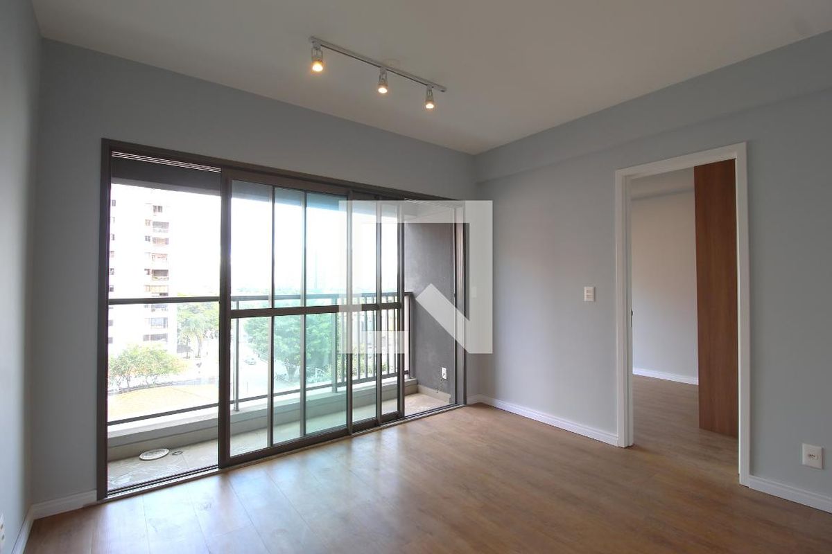 Apartamento, 1 quarto, 33 m² - Foto 2