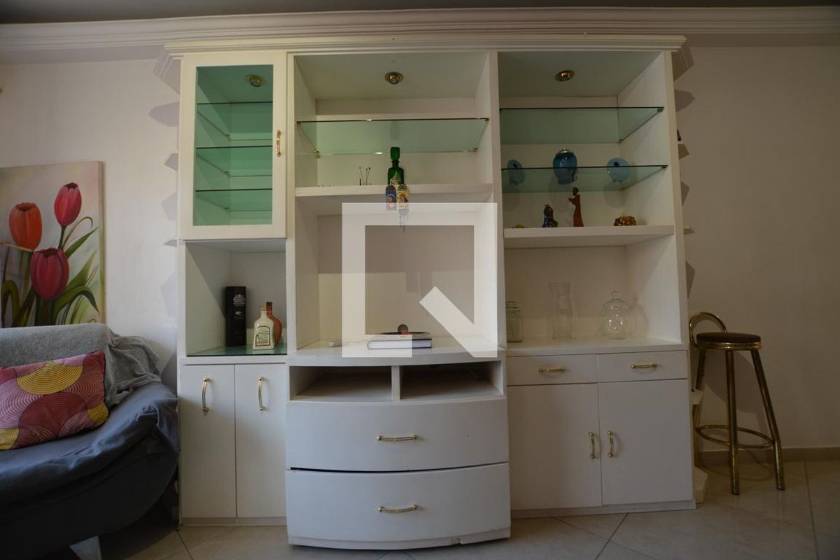 Casa, 3 quartos, 250 m² - Foto 3