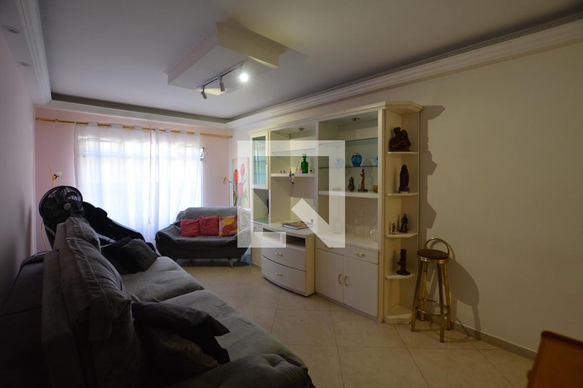 Casa, 3 quartos, 250 m² - Foto 6