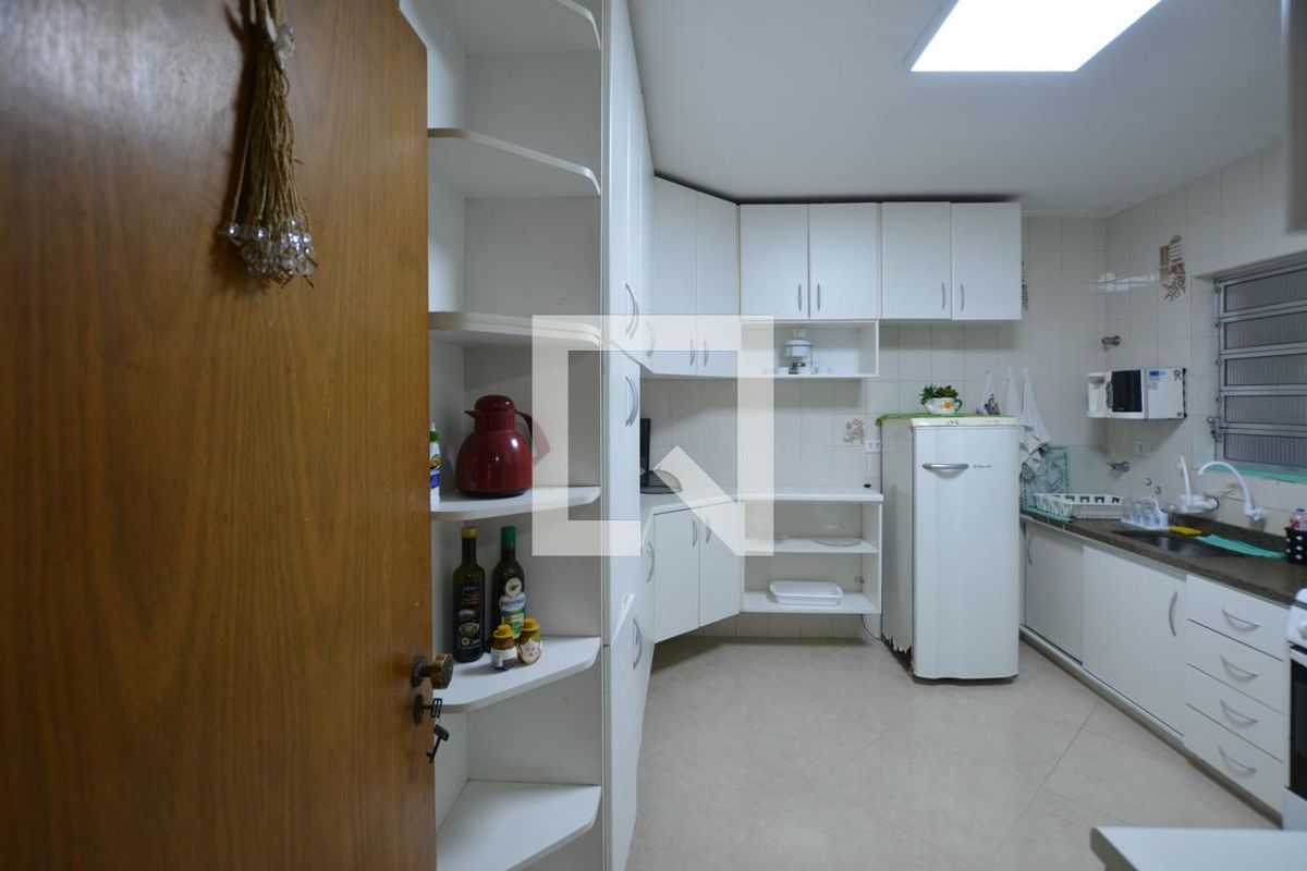 Casa, 3 quartos, 250 m² - Foto 70
