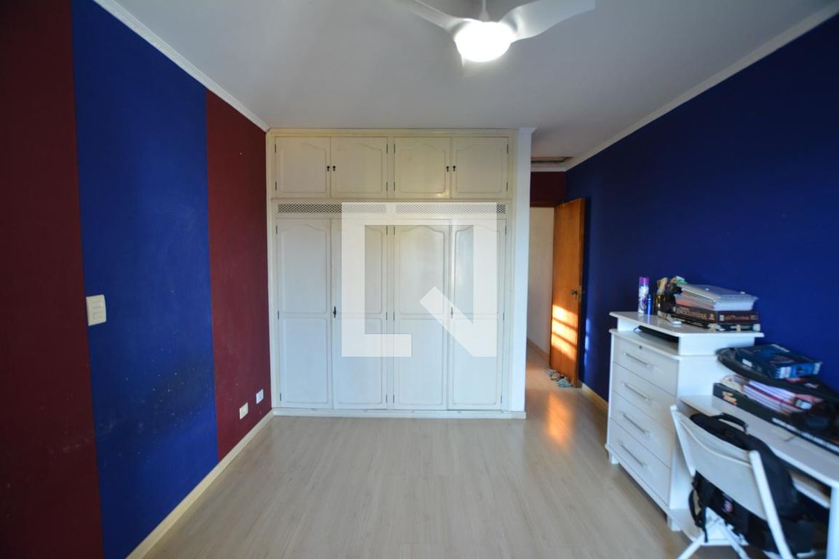 Casa, 3 quartos, 250 m² - Foto 40