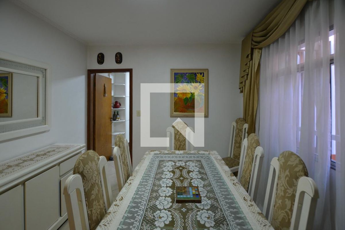 Casa, 3 quartos, 250 m² - Foto 69