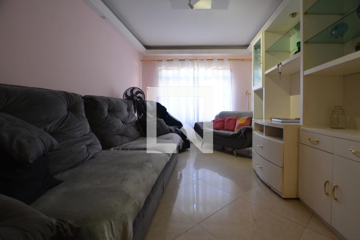 Casa, 3 quartos, 250 m² - Foto 4