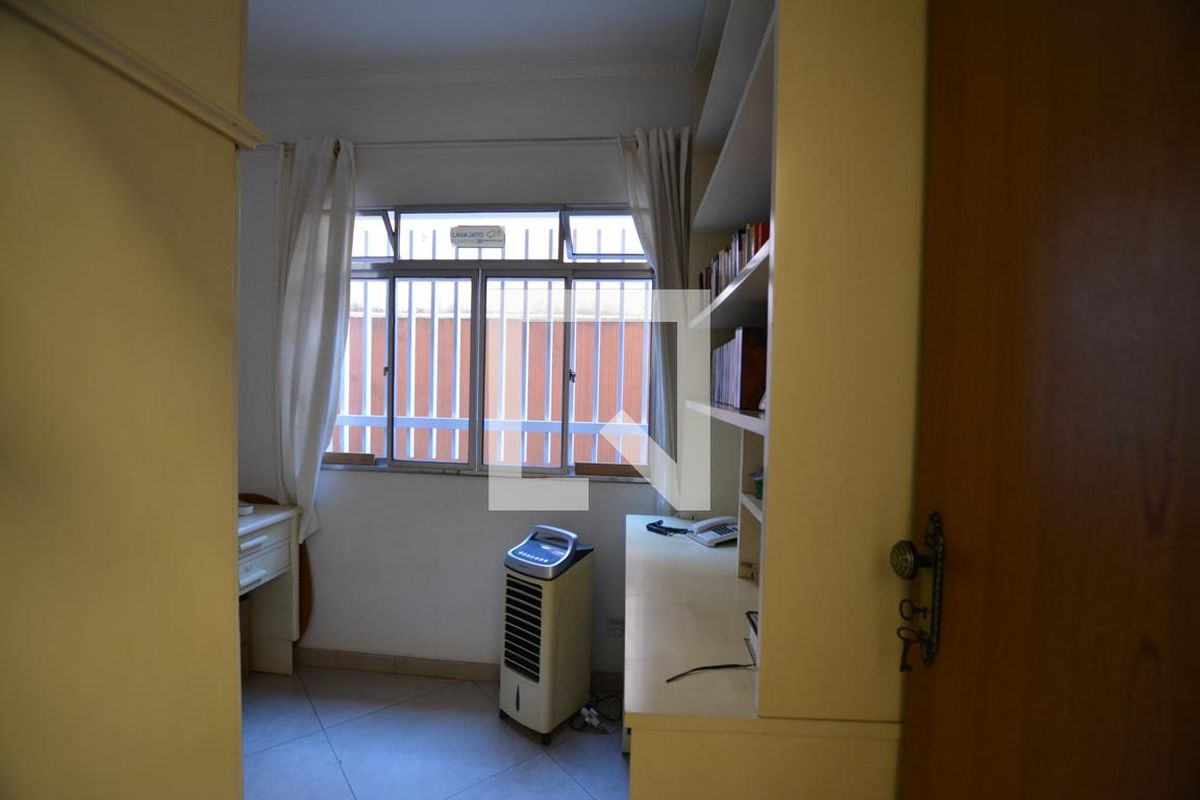 Casa, 3 quartos, 250 m² - Foto 60