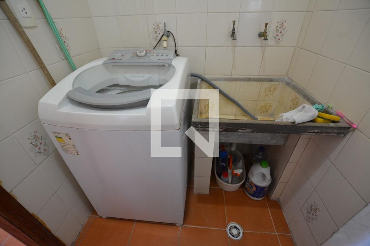 Casa, 3 quartos, 250 m² - Foto 79