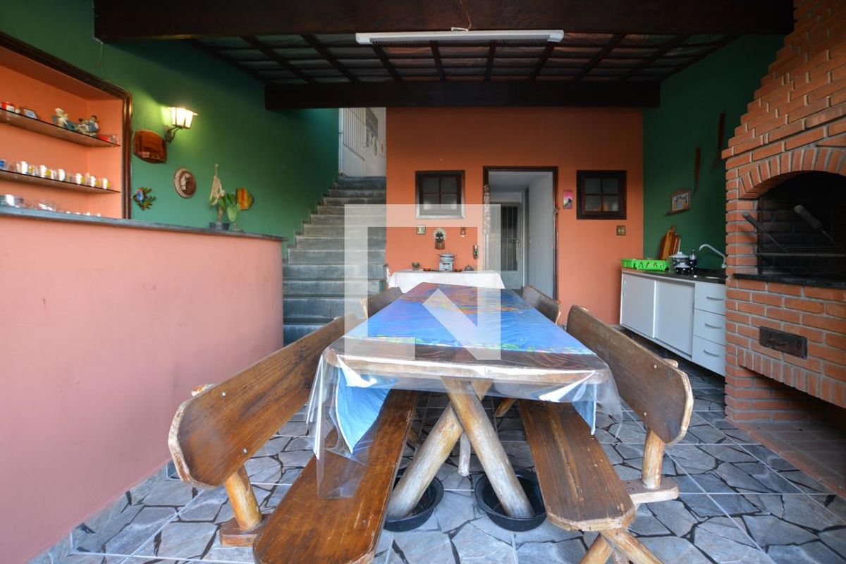 Casa, 3 quartos, 250 m² - Foto 96