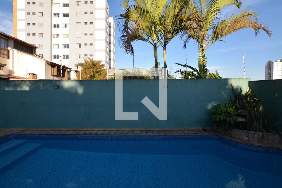 Casa, 3 quartos, 250 m² - Foto 112