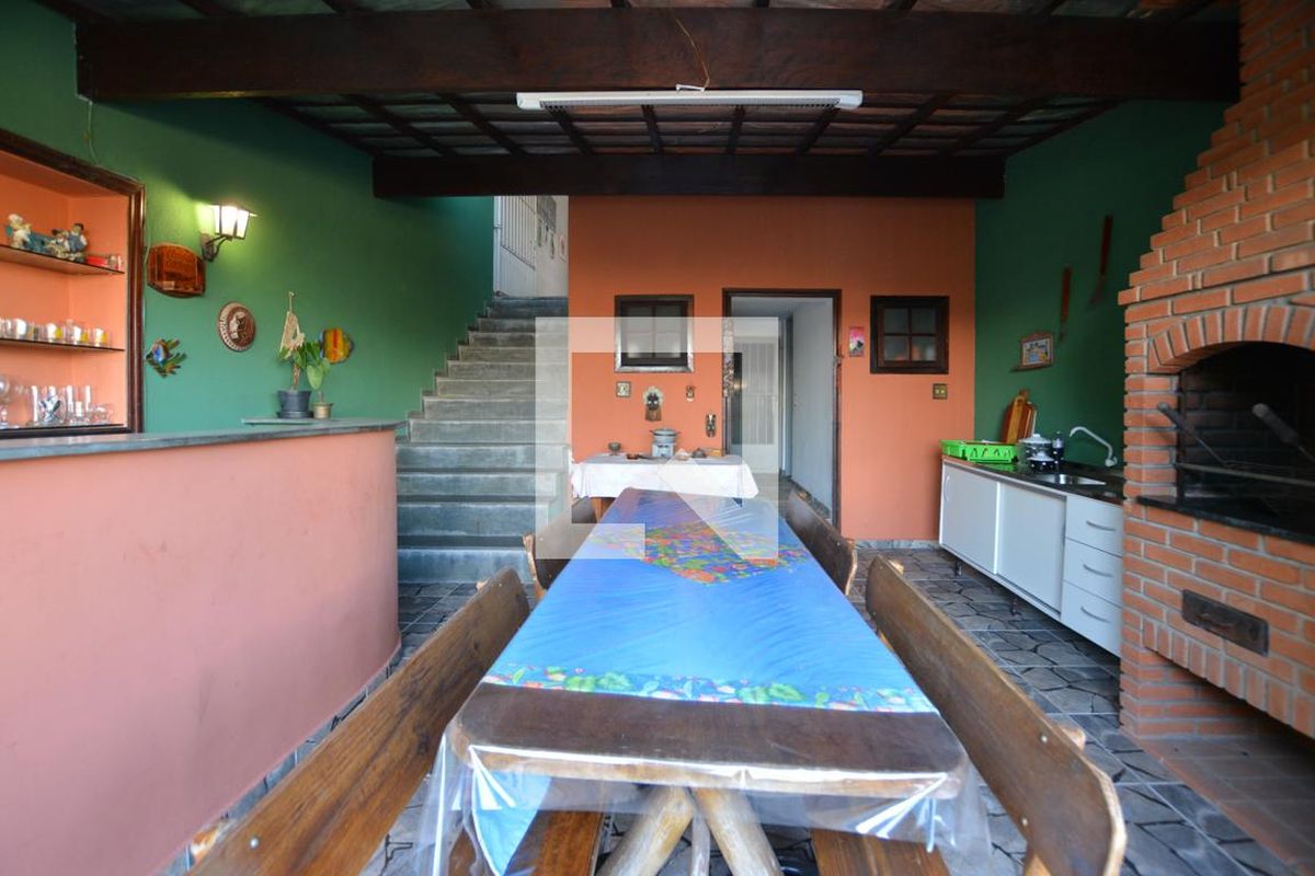 Casa, 3 quartos, 250 m² - Foto 92