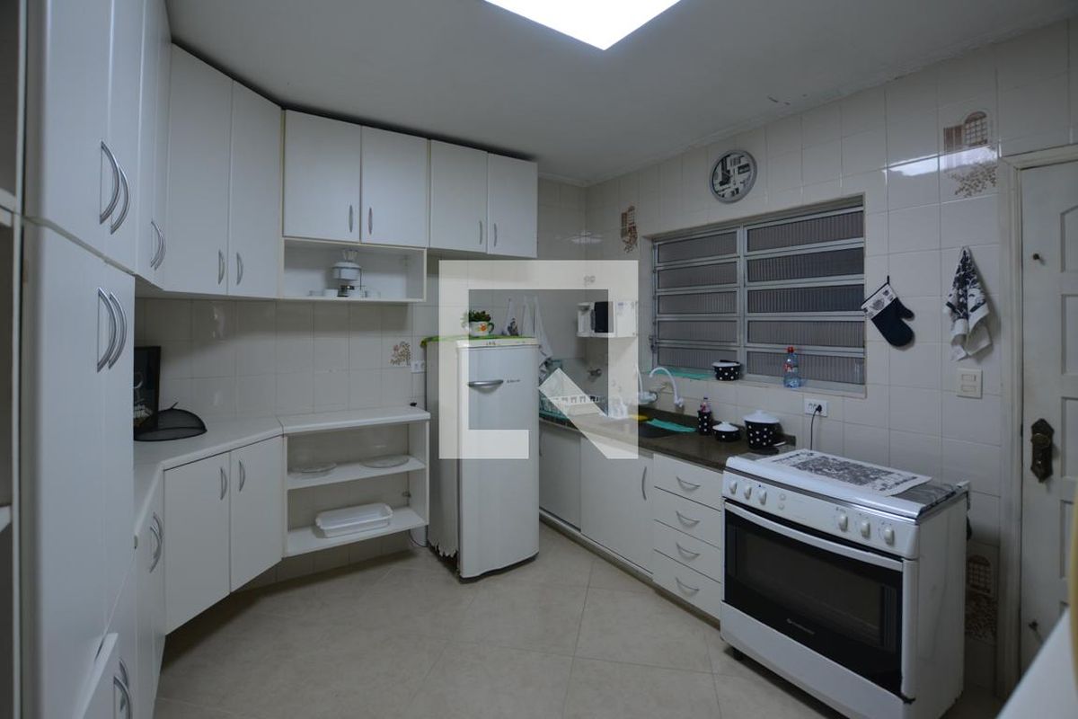 Casa, 3 quartos, 250 m² - Foto 76