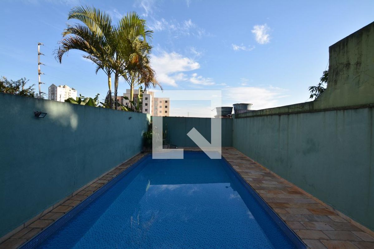 Casa, 3 quartos, 250 m² - Foto 113