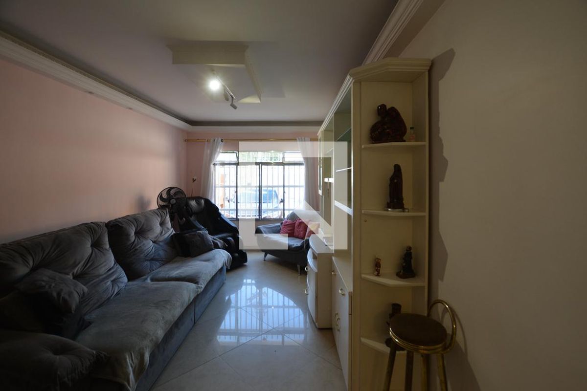 Casa, 3 quartos, 250 m² - Foto 1