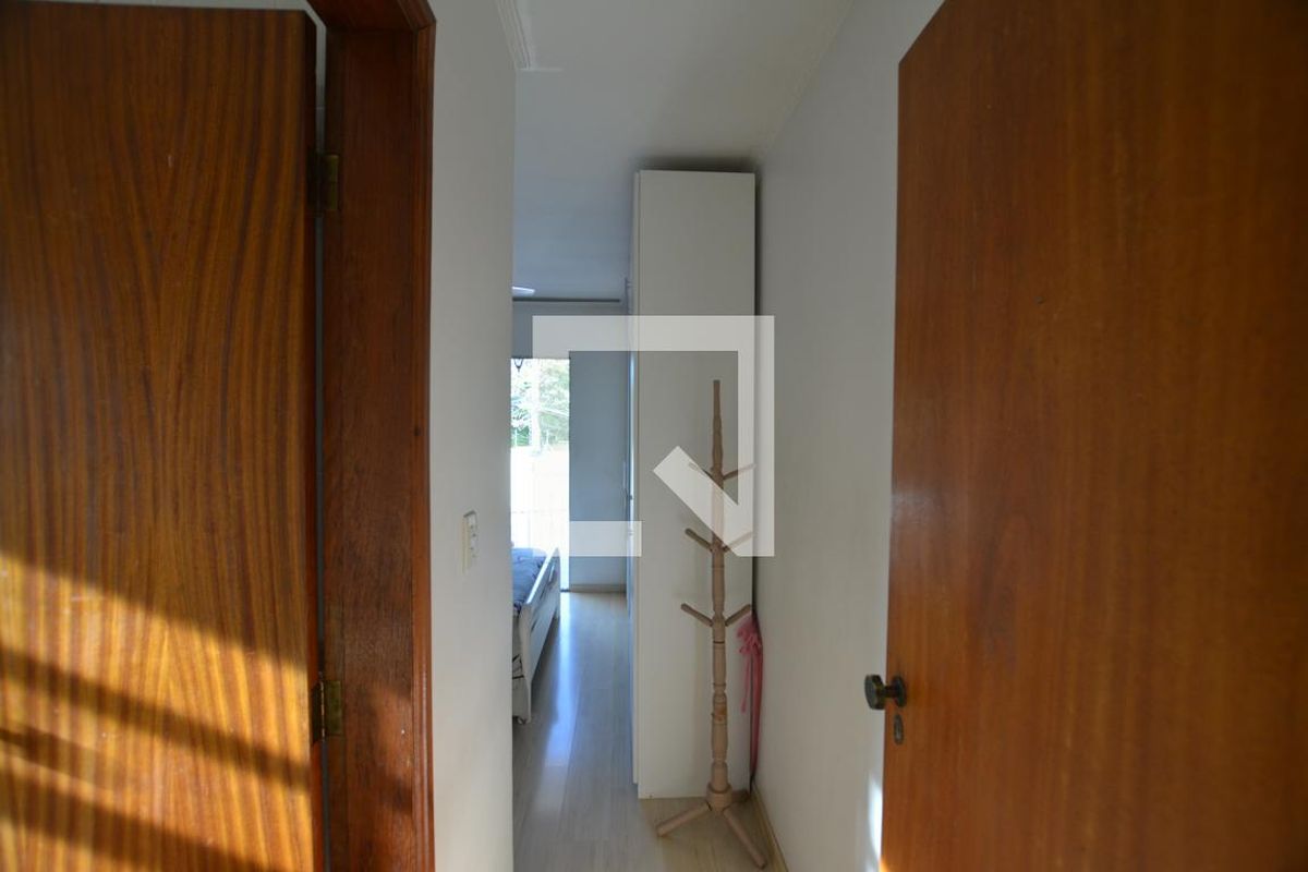Casa, 3 quartos, 250 m² - Foto 10