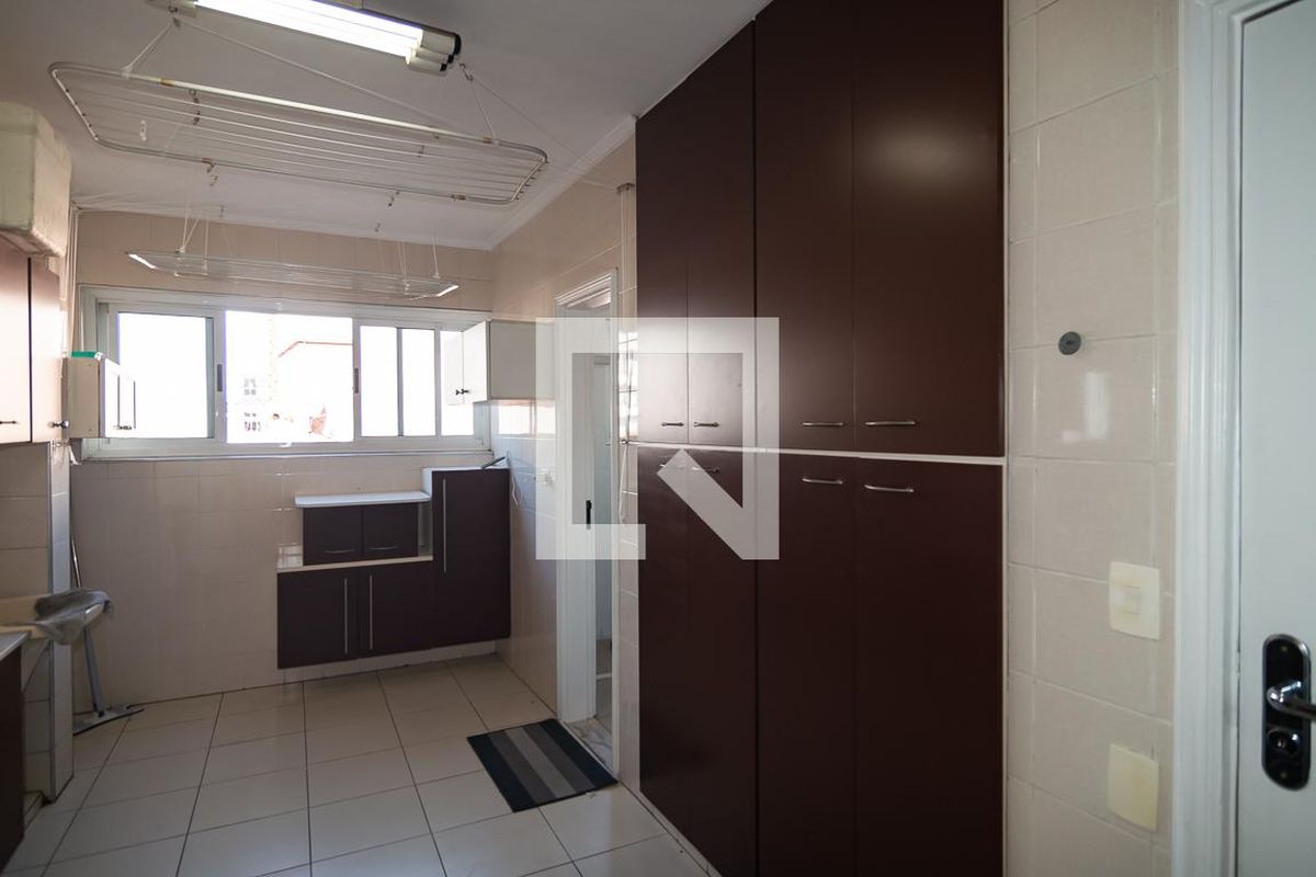 Apartamento, 3 quartos, 230 m² - Foto 62
