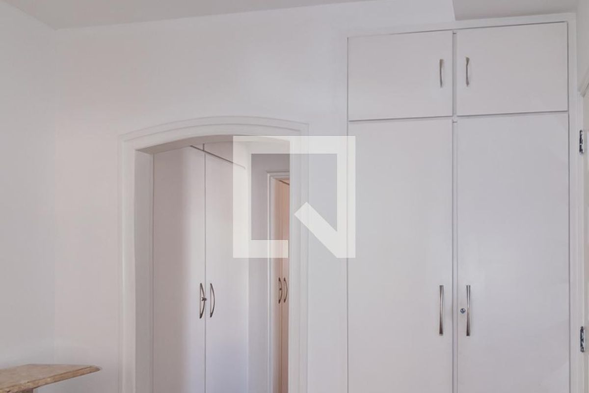 Apartamento, 3 quartos, 230 m² - Foto 8