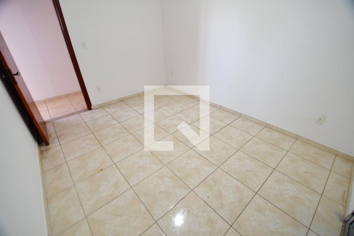 Casa à Venda - Jardim Chapadão, 3 Quartos,  237 m2 em , Campinas - sp | SoloBR