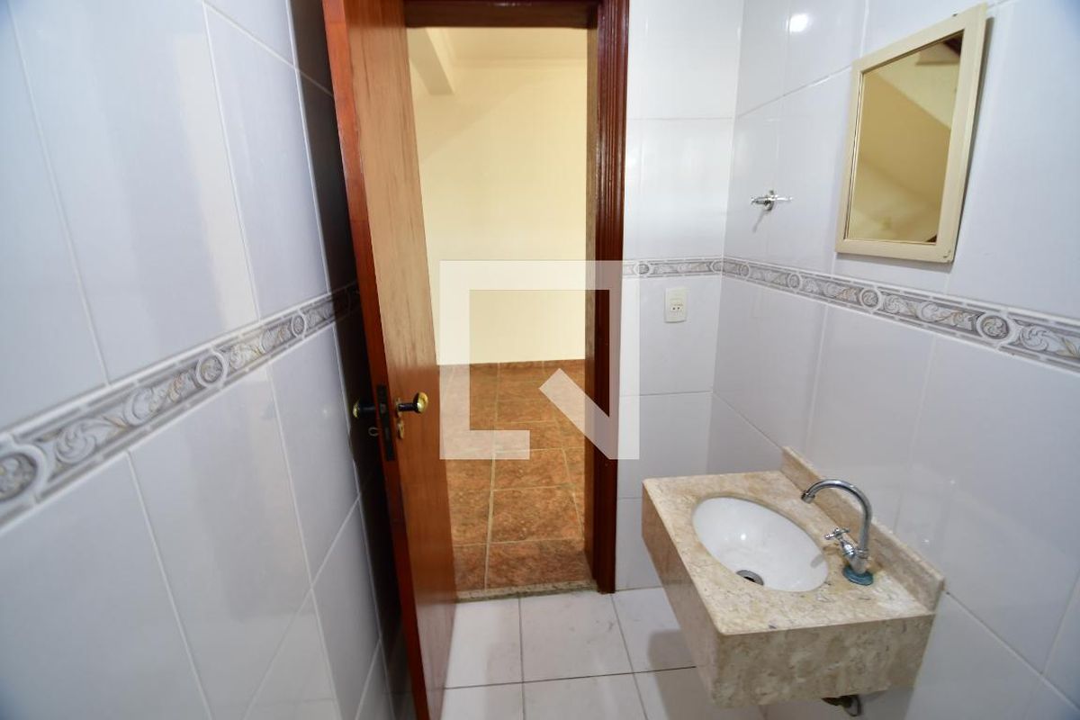 Casa à Venda - Jardim Chapadão, 3 Quartos,  237 m2 em , Campinas - sp | SoloBR