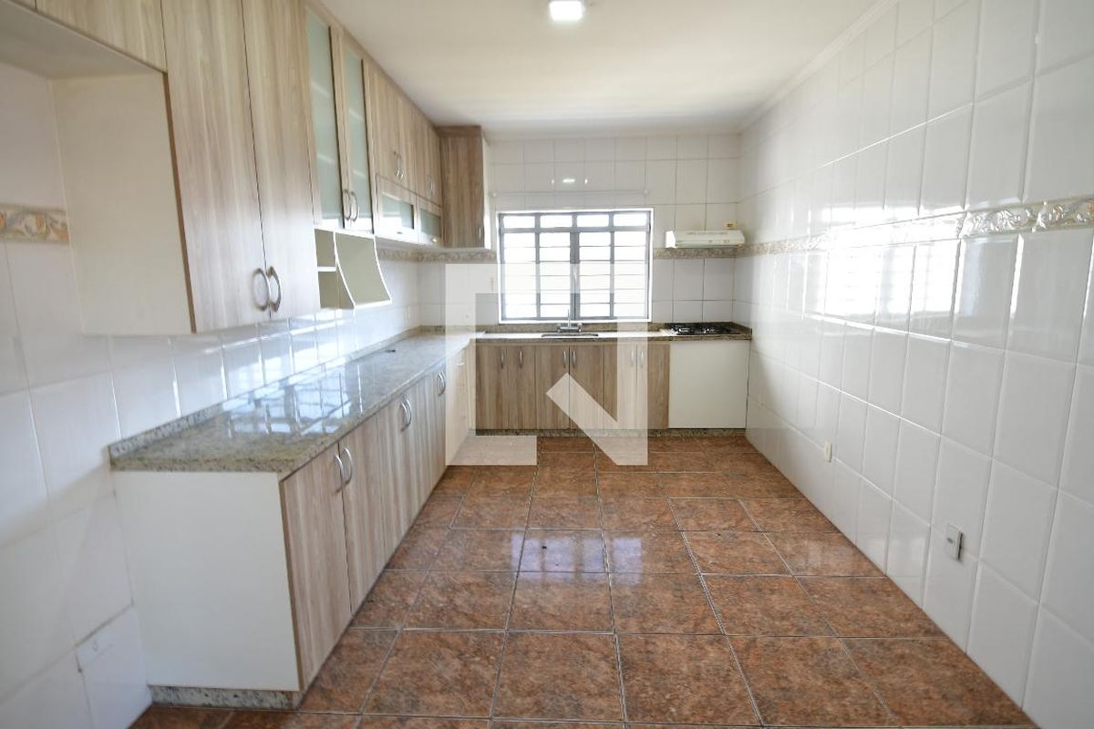 Casa à Venda - Jardim Chapadão, 3 Quartos,  237 m2 em , Campinas - sp | SoloBR