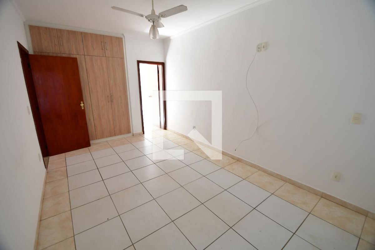 Casa à Venda - Jardim Chapadão, 3 Quartos,  237 m2 em , Campinas - sp | SoloBR