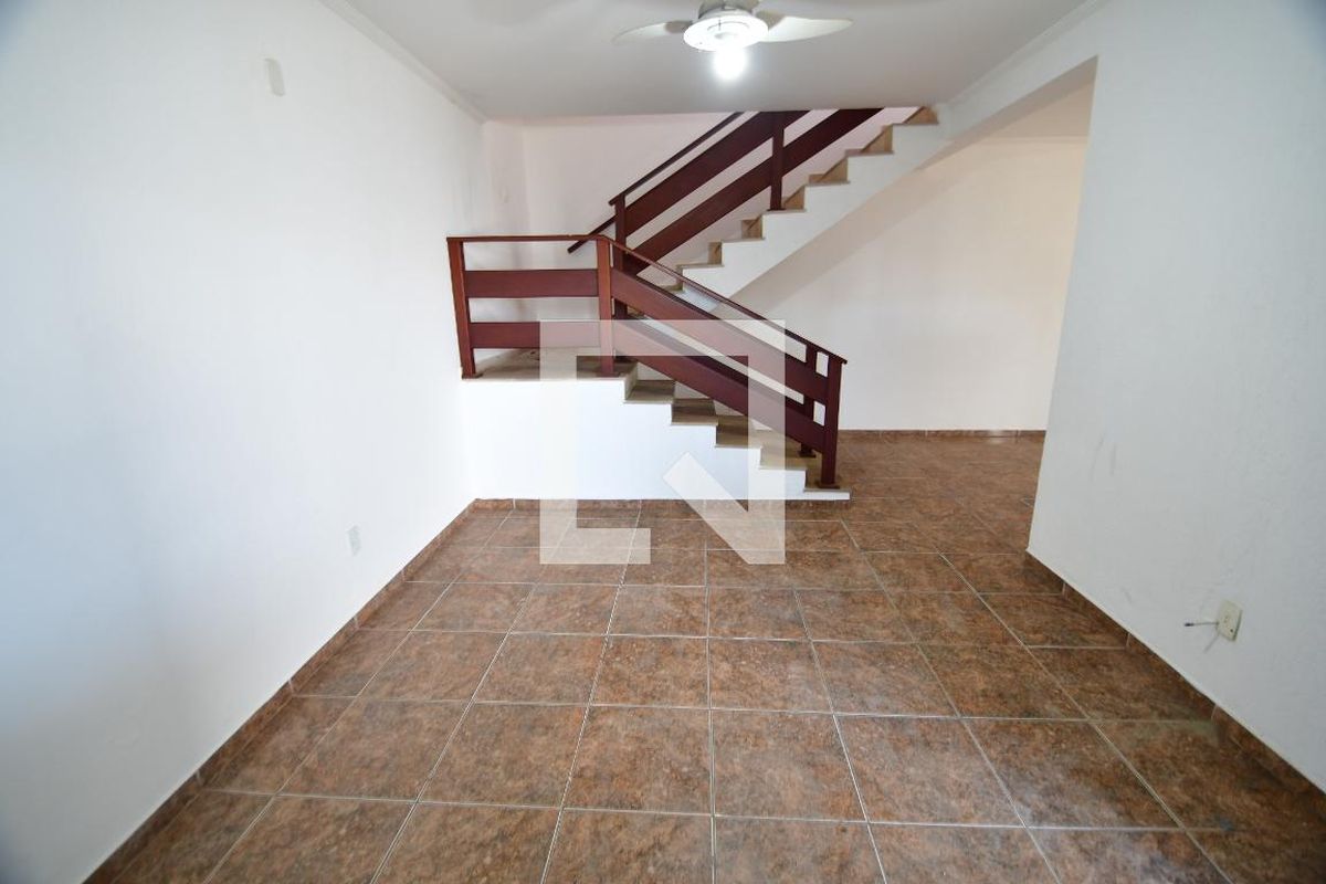 Casa à Venda - Jardim Chapadão, 3 Quartos,  237 m2 em , Campinas - sp | SoloBR