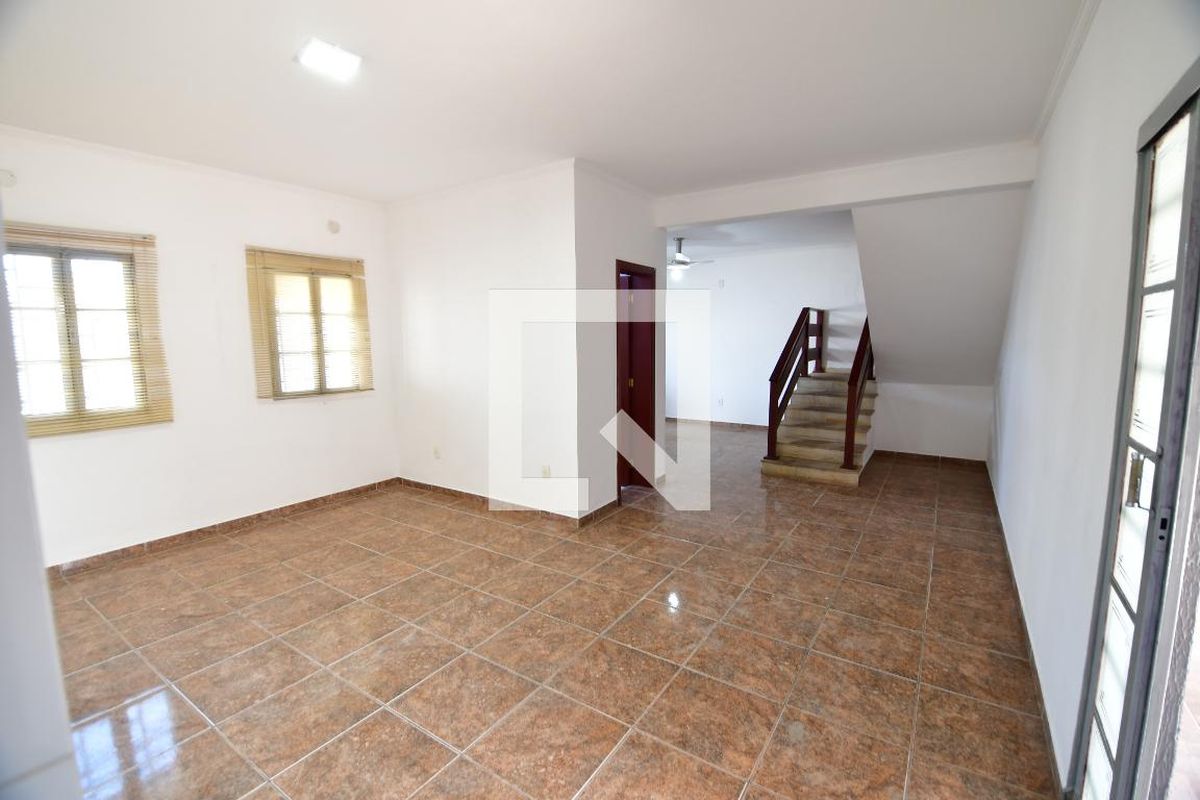 Casa à Venda - Jardim Chapadão, 3 Quartos,  237 m2 em , Campinas - sp | SoloBR