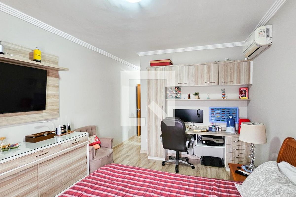 Casa, 4 quartos, 232 m² - Foto 28