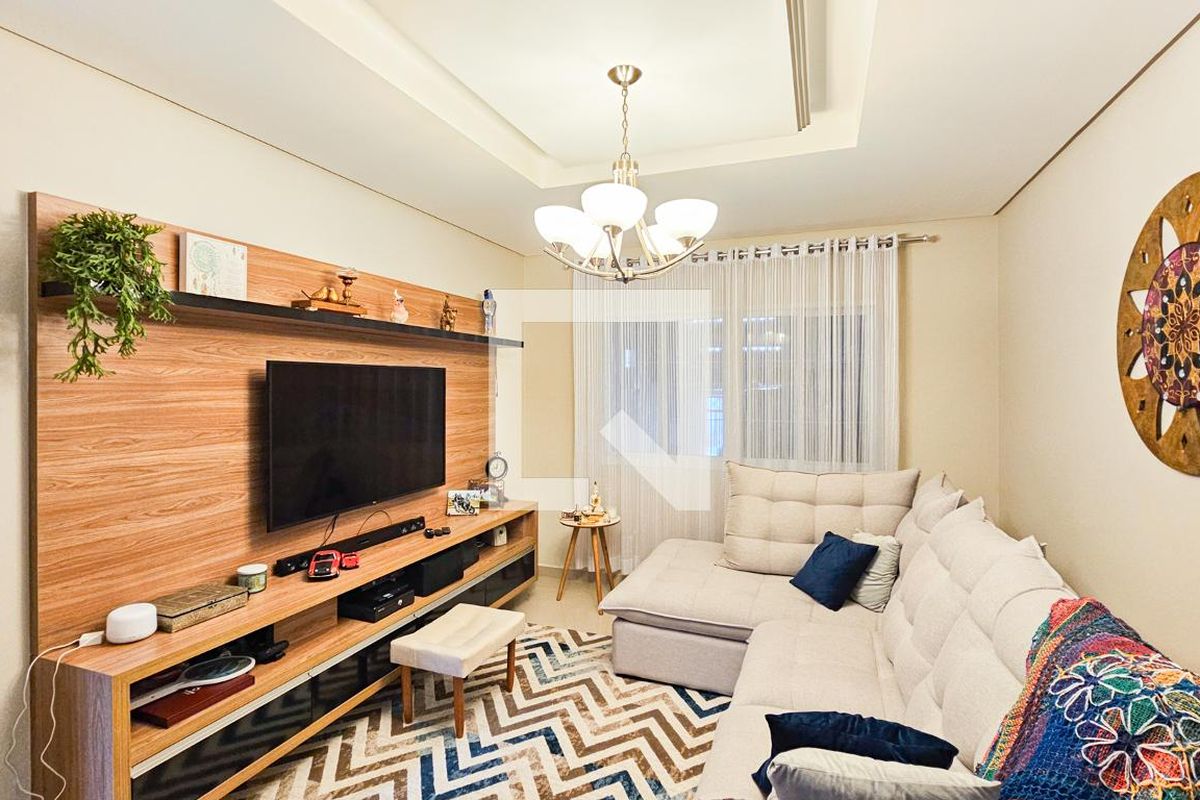 Casa, 4 quartos, 232 m² - Foto 1