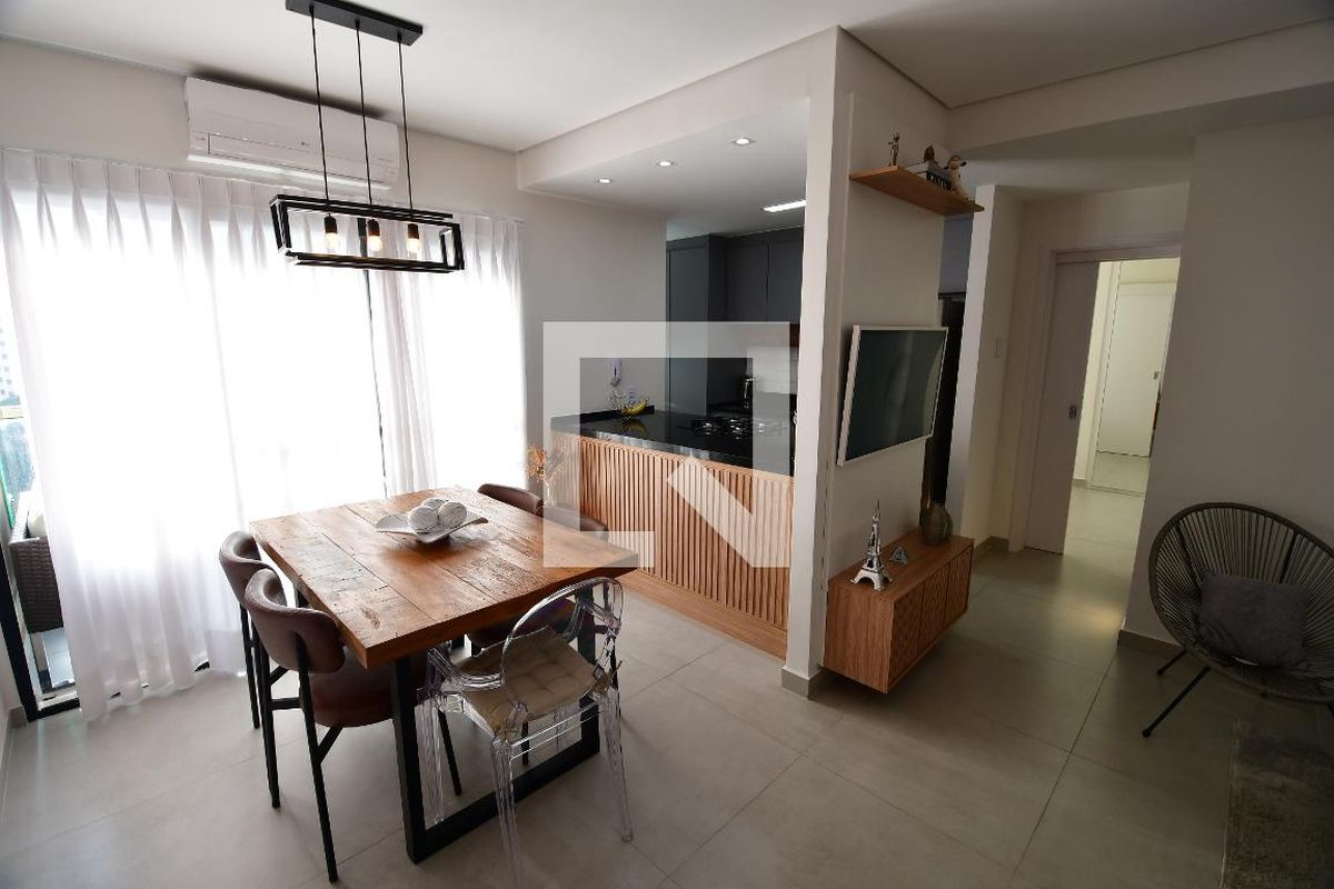 Apartamento à Venda - Bosque, 1 Quarto,  51 m2 em , Campinas - sp | SoloBR