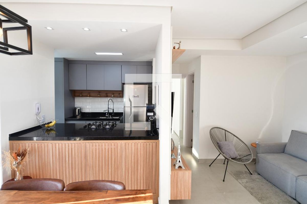 Apartamento à Venda - Bosque, 1 Quarto,  51 m2 em , Campinas - sp | SoloBR