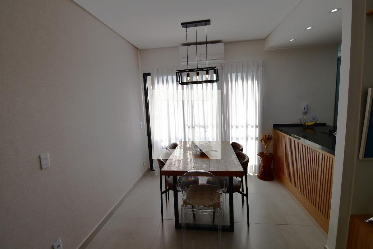 Apartamento à Venda - Bosque, 1 Quarto,  51 m2 em , Campinas - sp | SoloBR