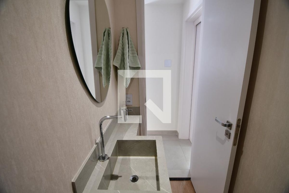 Apartamento à Venda - Bosque, 1 Quarto,  51 m2 em , Campinas - sp | SoloBR