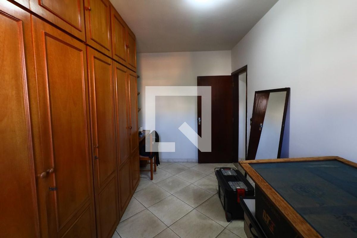 Casa, 5 quartos, 208 m² - Foto 7