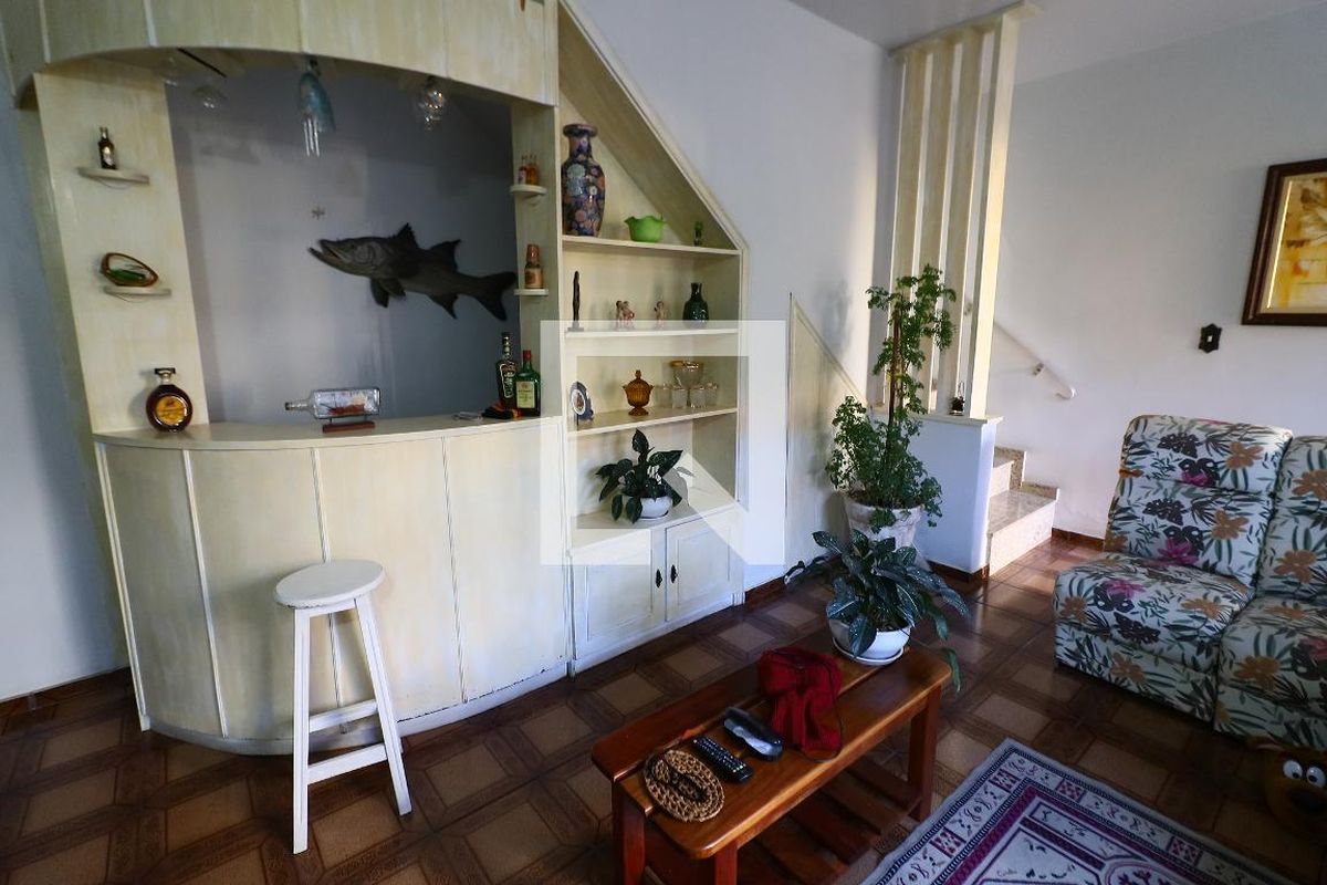 Casa, 5 quartos, 208 m² - Foto 4