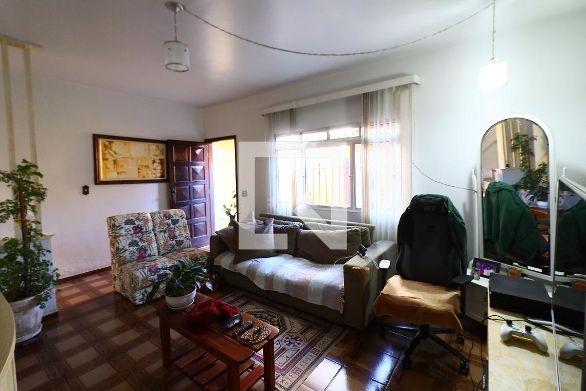 Casa, 5 quartos, 208 m² - Foto 3