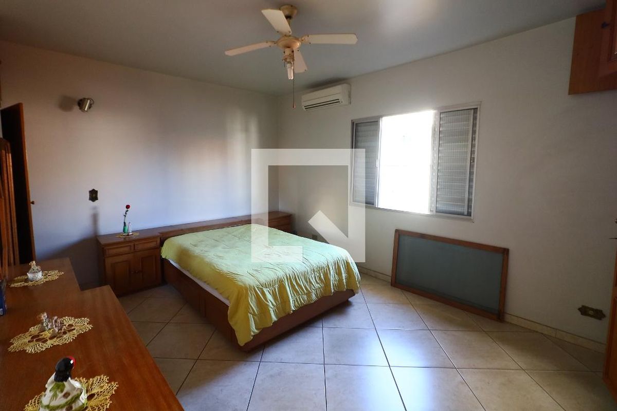 Casa, 5 quartos, 208 m² - Foto 11