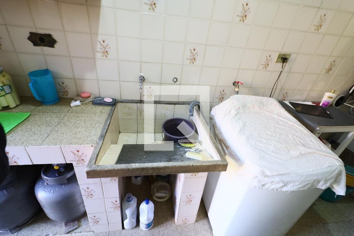 Casa, 5 quartos, 208 m² - Foto 25