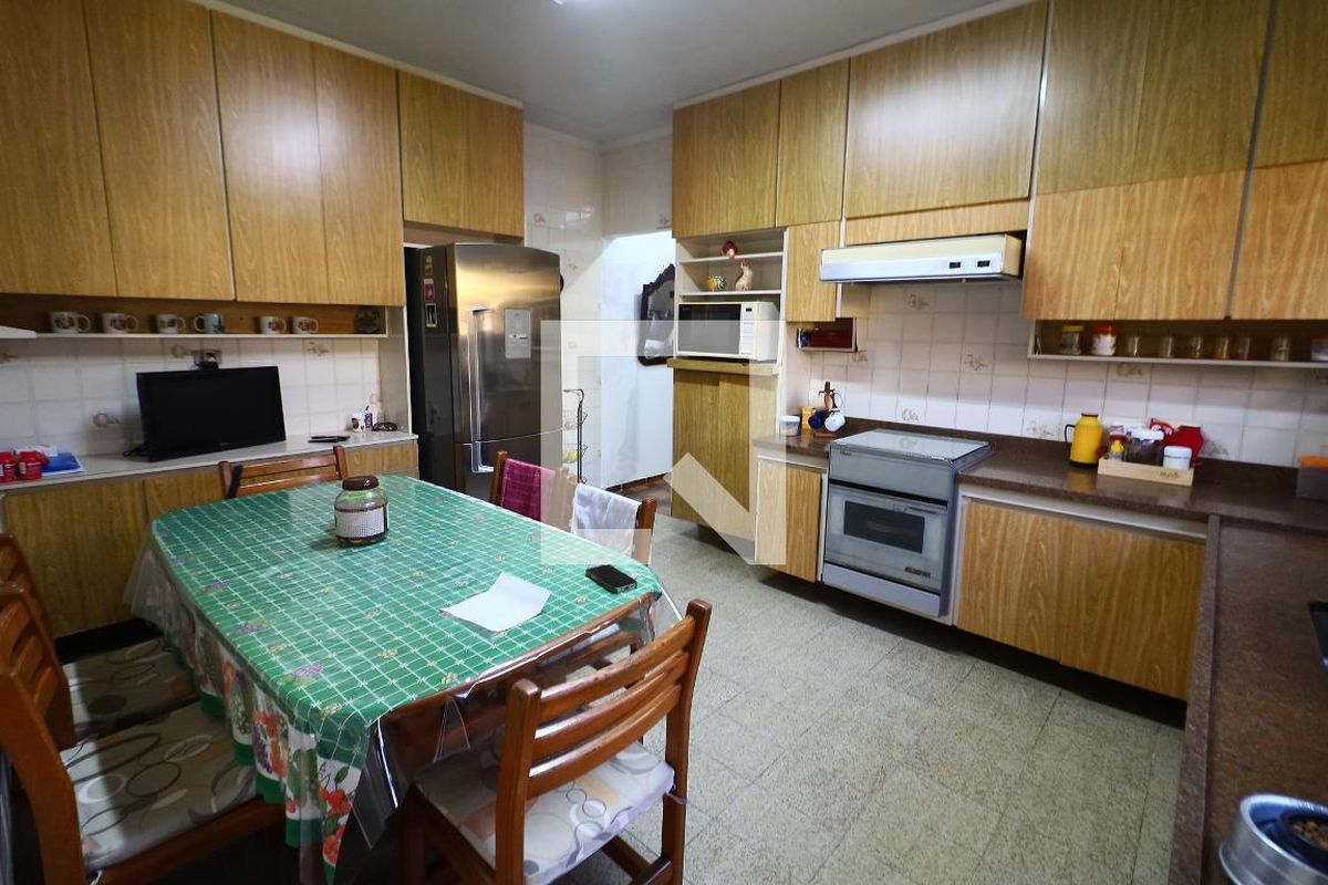 Casa, 5 quartos, 208 m² - Foto 22