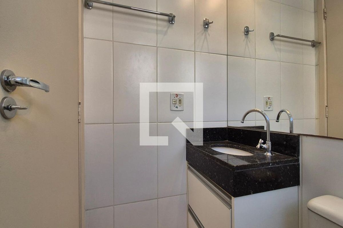 Apartamento à Venda - Parque Prado, 3 Quartos,  60 m2 em , Campinas - sp | SoloBR