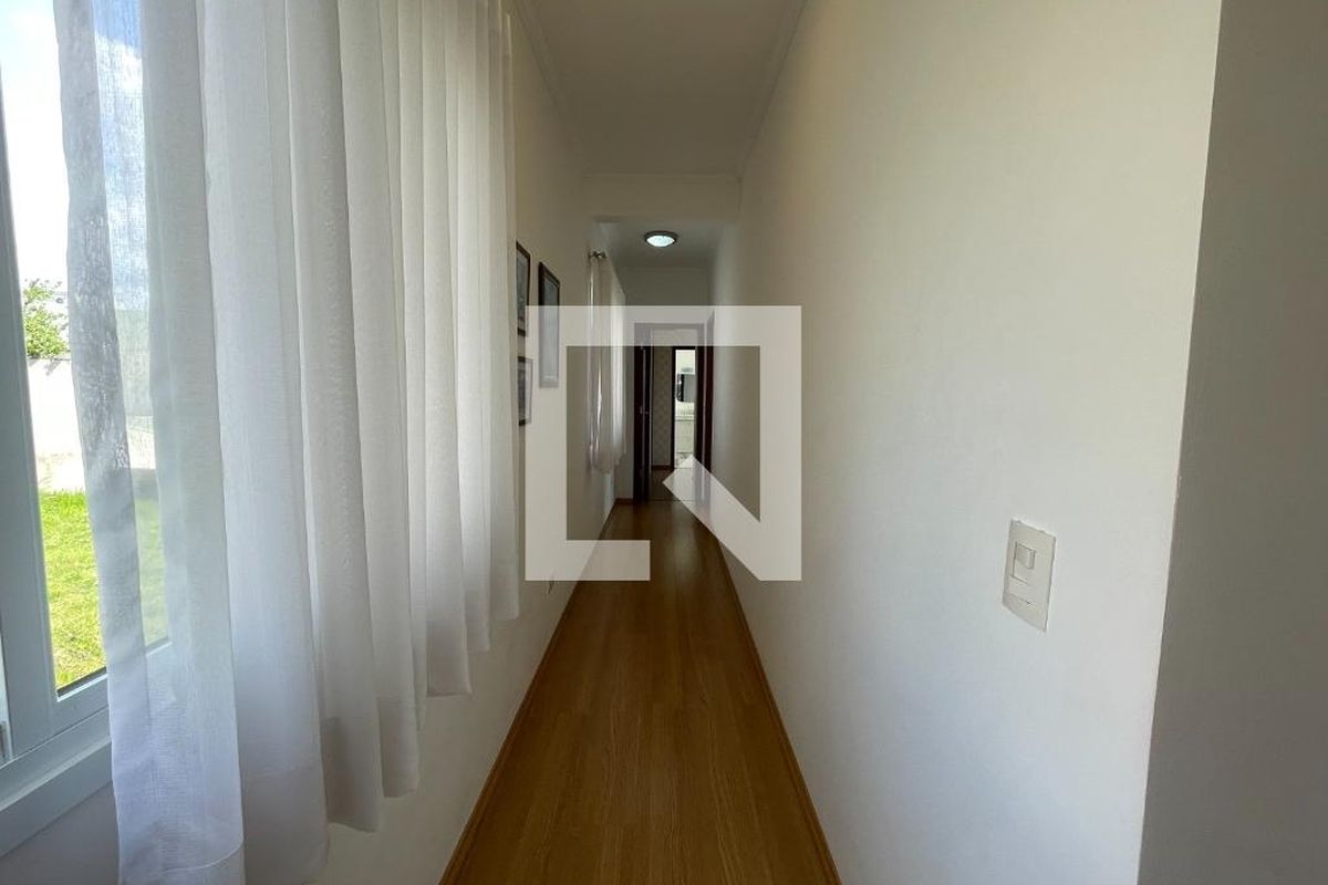 Casa à Venda - Lot. Alphaville Campinas, 4 Quartos,  340 m2 em , Campinas - sp | SoloBR