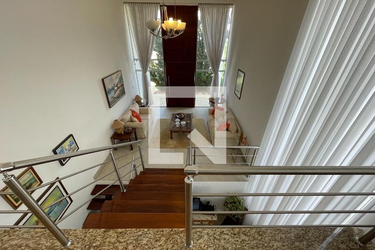 Casa à Venda - Lot. Alphaville Campinas, 4 Quartos,  340 m2 em , Campinas - sp | SoloBR
