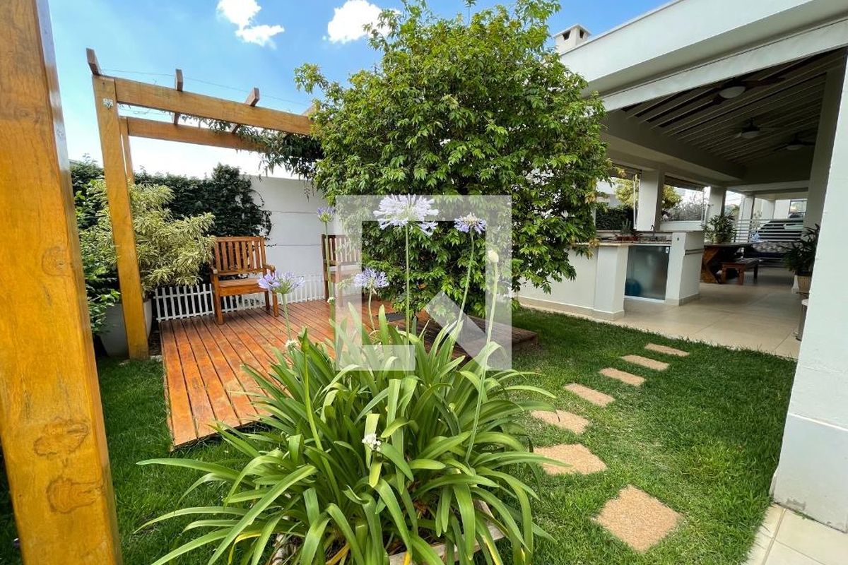 Casa à Venda - Lot. Alphaville Campinas, 4 Quartos,  340 m2 em , Campinas - sp | SoloBR