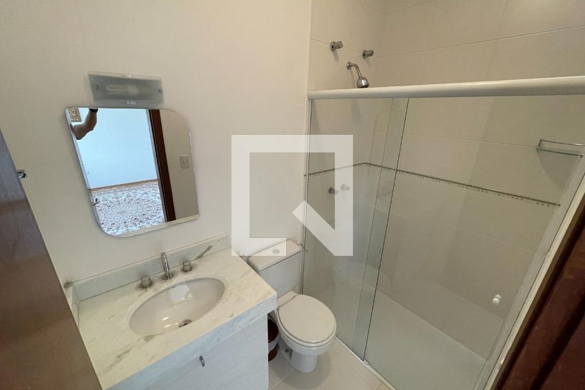 Casa à Venda - Lot. Alphaville Campinas, 4 Quartos,  340 m2 em , Campinas - sp | SoloBR