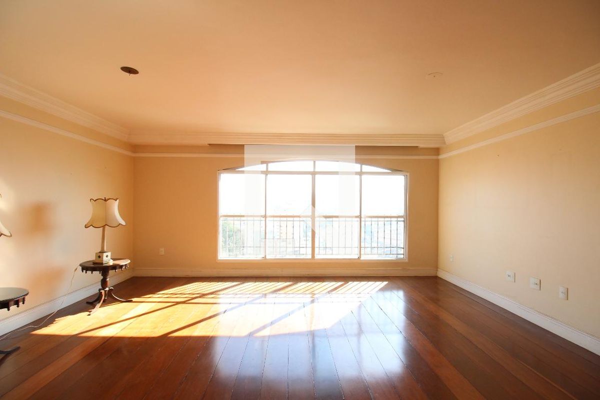 APARTAMENTO – Real Parque – São Paulo