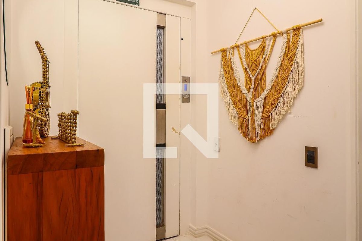 Apartamento, 2 quartos, 75 m² - Foto 35