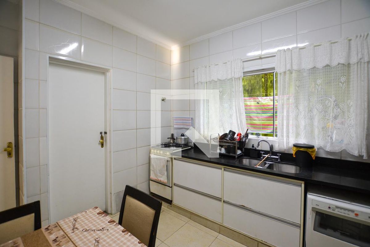 Casa, 3 quartos, 220 m² - Foto 58